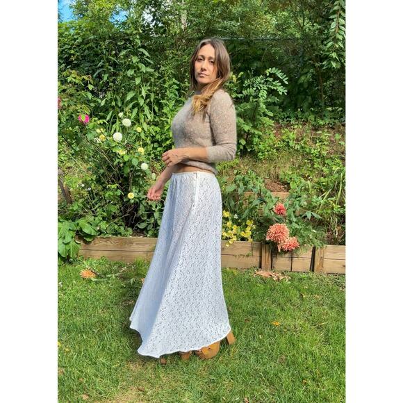 Sunday Honey Original Crochet Skirt - Picture 1 of 8